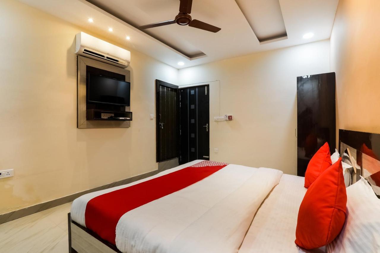 Oyo Flagship Krishna Regency Near Chaudhary Charan Singh International Airport Hotel Bijnaur Eksteriør billede