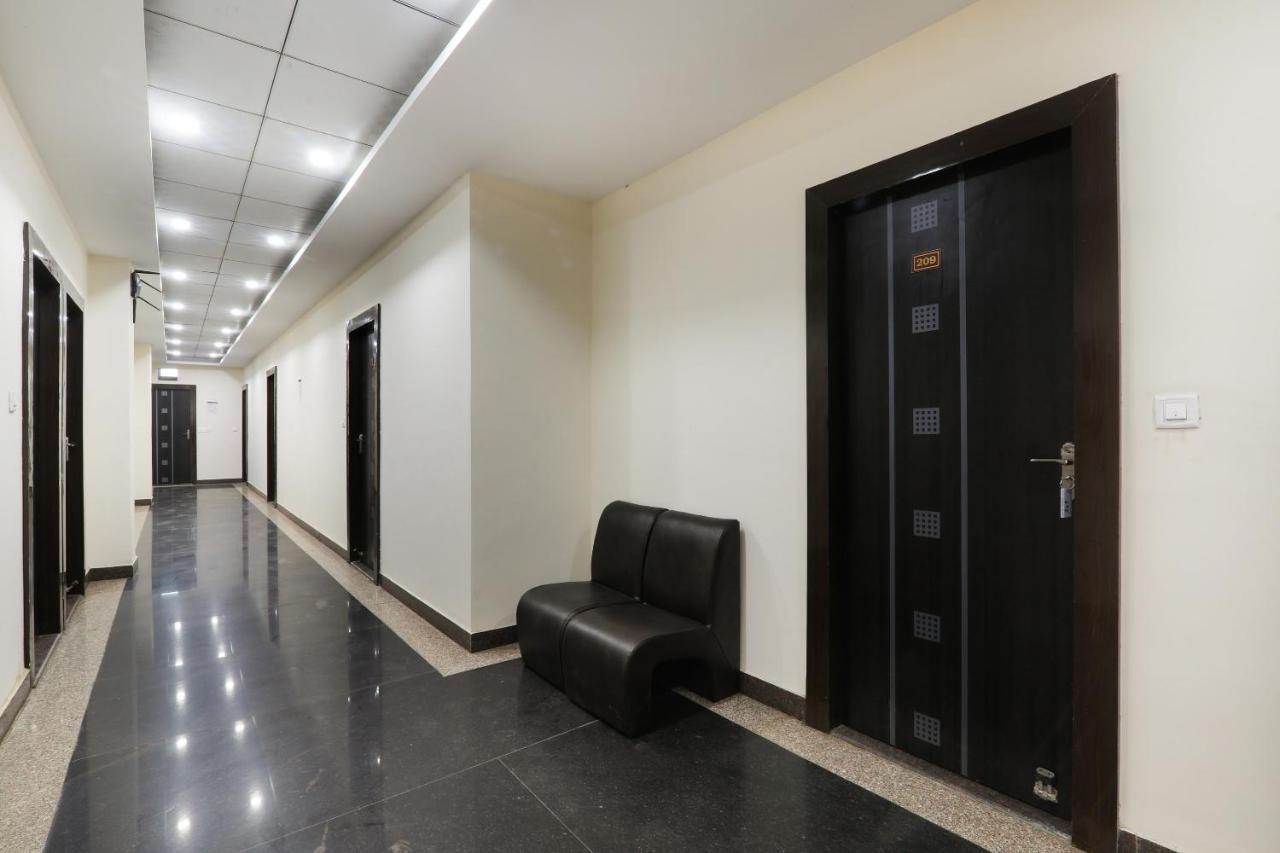 Oyo Flagship Krishna Regency Near Chaudhary Charan Singh International Airport Hotel Bijnaur Eksteriør billede