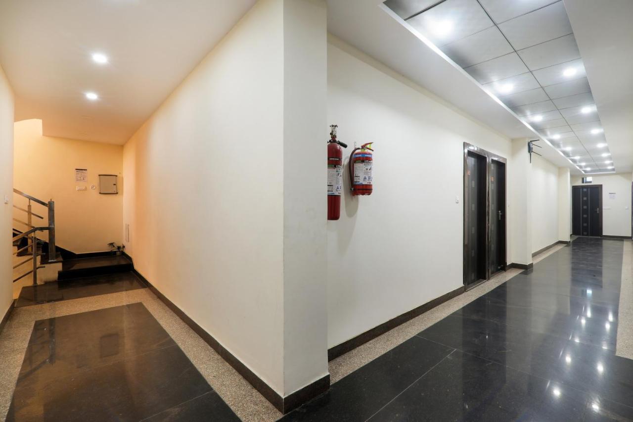 Oyo Flagship Krishna Regency Near Chaudhary Charan Singh International Airport Hotel Bijnaur Eksteriør billede