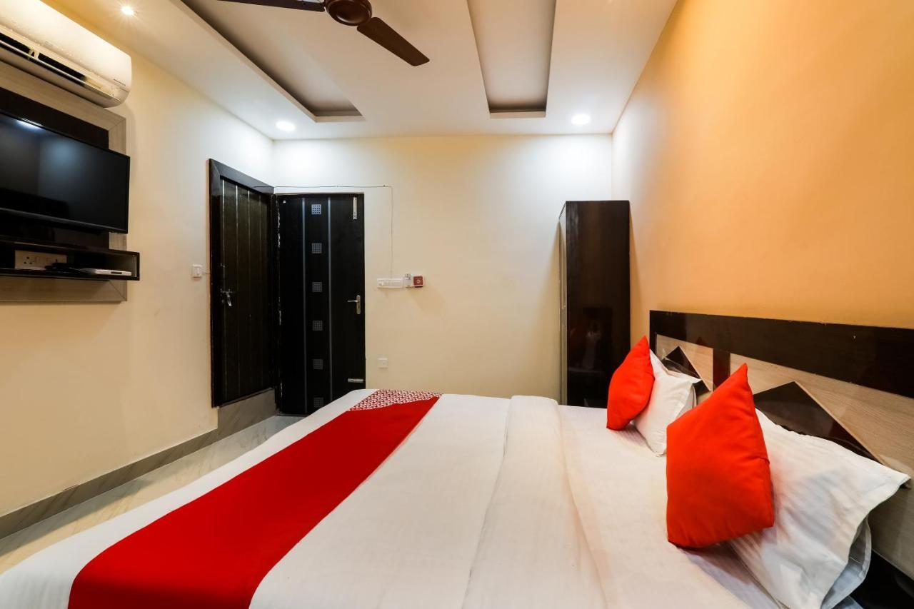 Oyo Flagship Krishna Regency Near Chaudhary Charan Singh International Airport Hotel Bijnaur Eksteriør billede