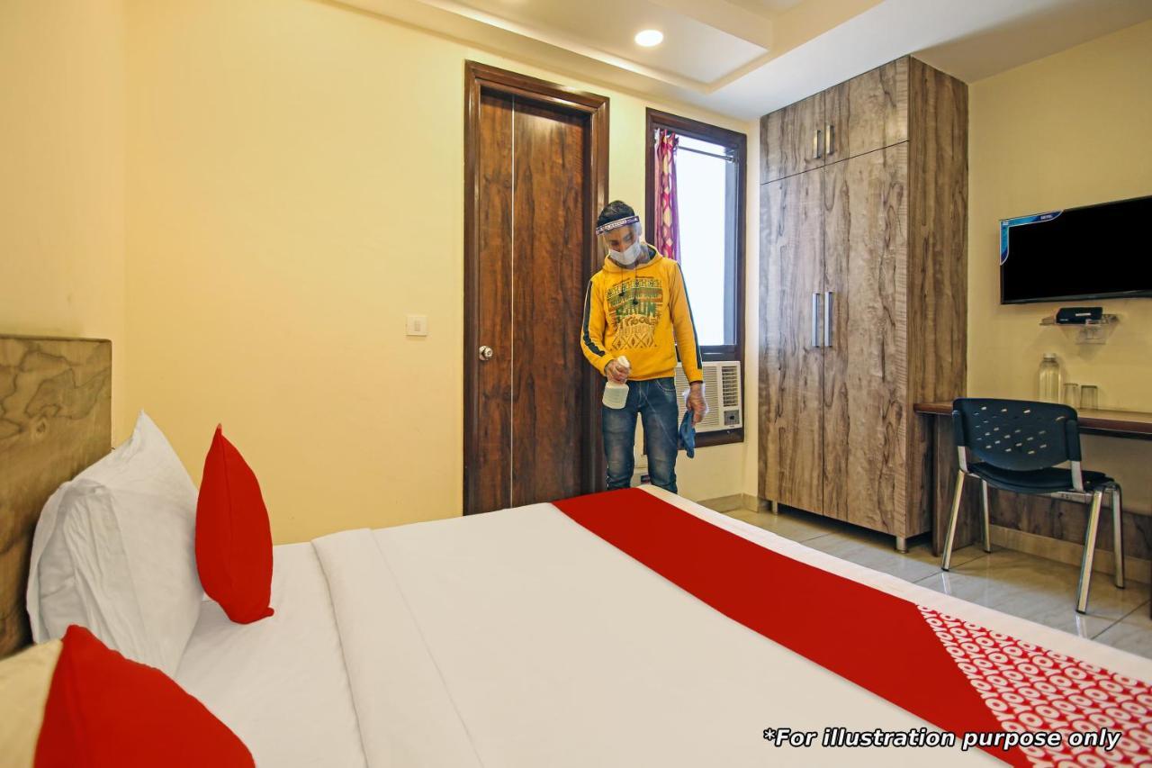 Oyo Flagship Krishna Regency Near Chaudhary Charan Singh International Airport Hotel Bijnaur Eksteriør billede
